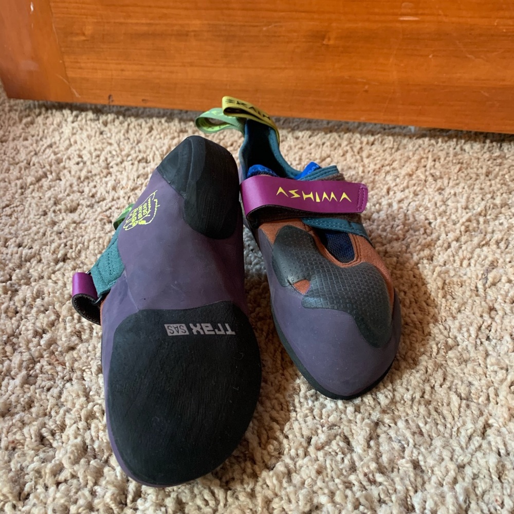 Evolv zenist Ashima x Brain Dead Women’s climbing shoes